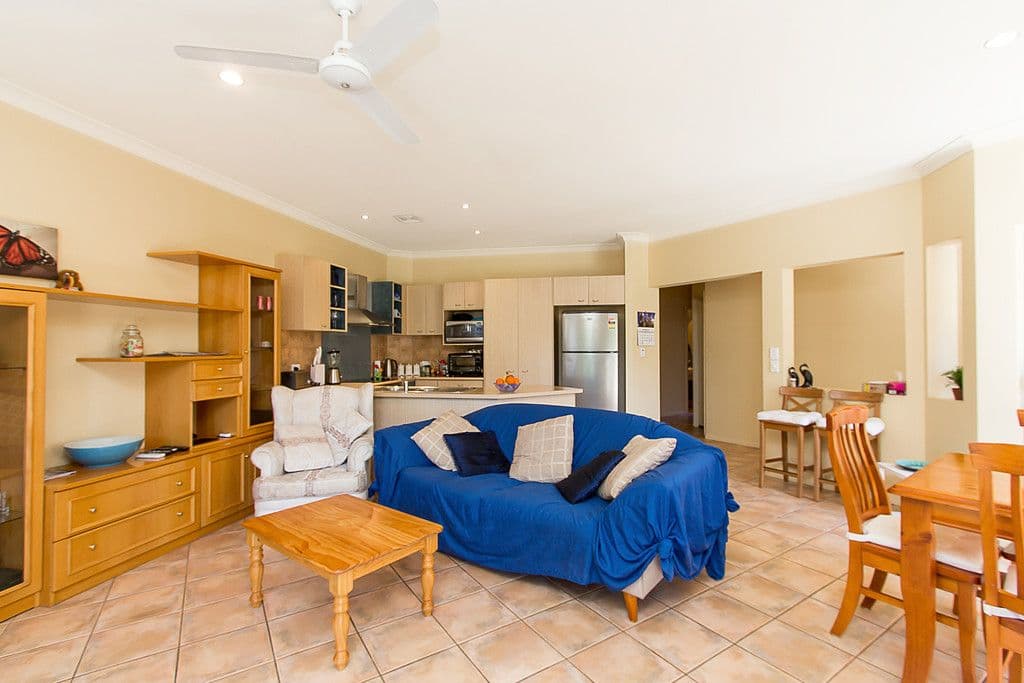 1 Shorehaven Place, VARSITY LAKES QLD 4227, Varsity Lakes - Thumbnail 4