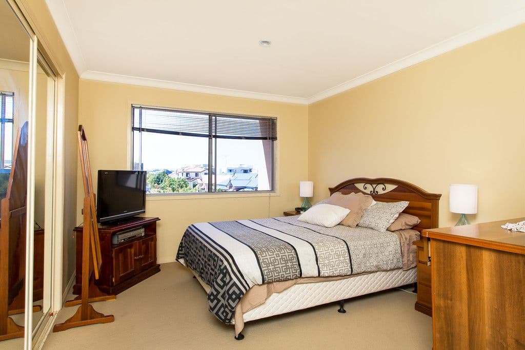 1 Shorehaven Place, VARSITY LAKES QLD 4227, Varsity Lakes - Thumbnail 5
