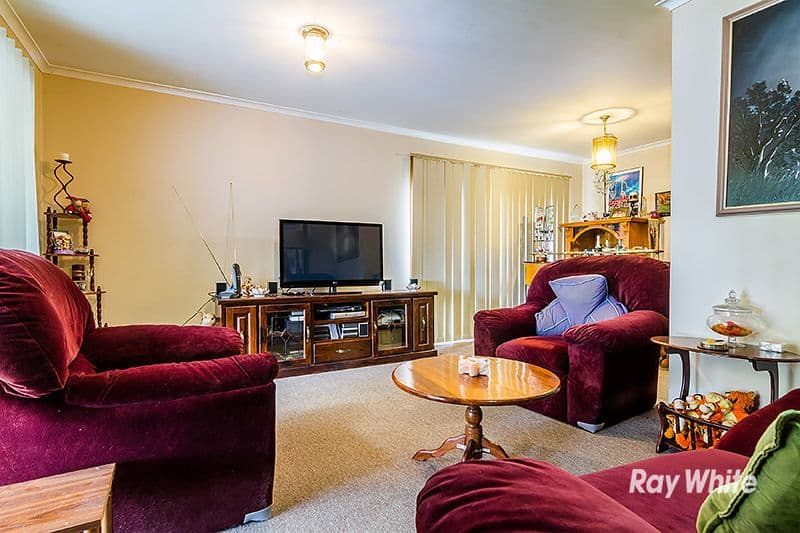 10 Mayune Court, Cranbourne VIC 3977, Cranbourne - Thumbnail 3
