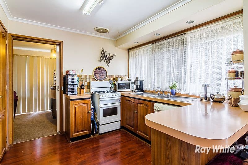 10 Mayune Court, Cranbourne VIC 3977, Cranbourne - Thumbnail 6