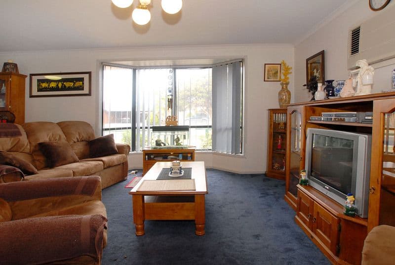 4 Missouri Place, WERRIBEE VIC 3030, Werribee - Thumbnail 3