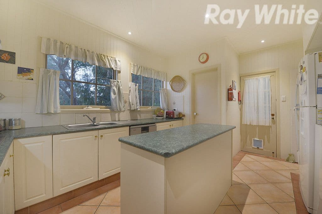 36 Hunter Street, Ferntree Gully VIC 3156, Ferntree Gully - Thumbnail 4