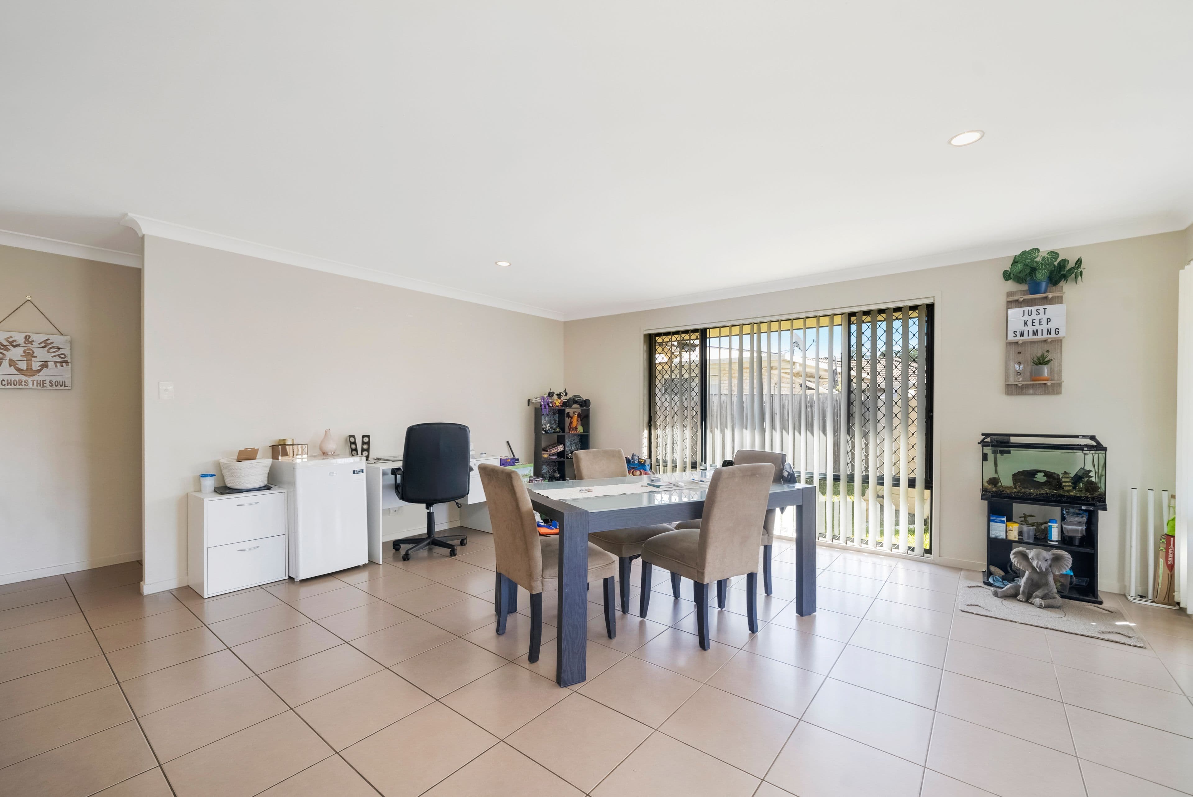 3 Hyacinth Court, Upper Caboolture QLD 4510, Upper Caboolture - Thumbnail 2