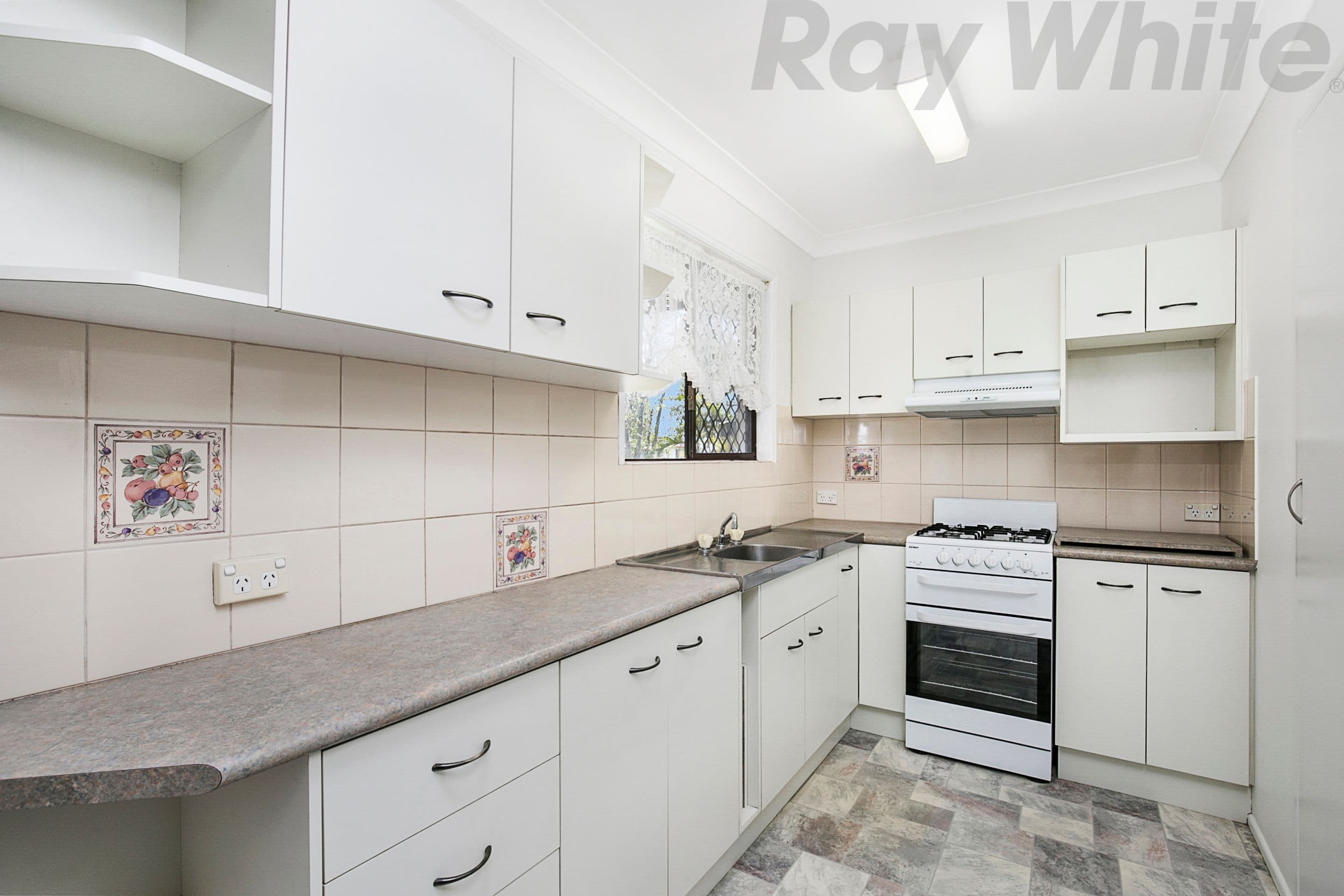 35 Amaryllis Street, Alexandra Hills QLD 4161, Alexandra Hills - Thumbnail 4