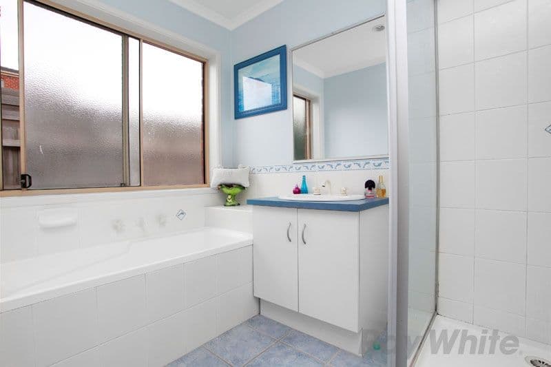 18 Bateman Grove, HAMPTON PARK VIC 3976, Hampton Park - Thumbnail 5