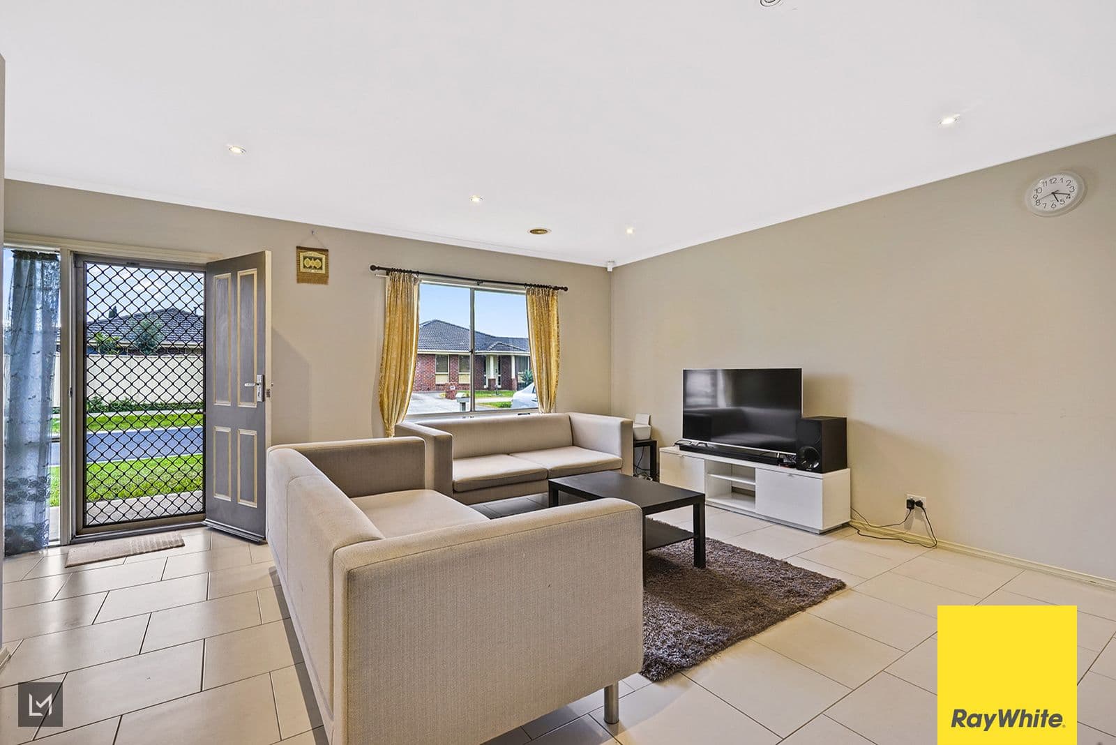 2 Cityview Crescent, Tarneit VIC 3029, Tarneit - Thumbnail 2