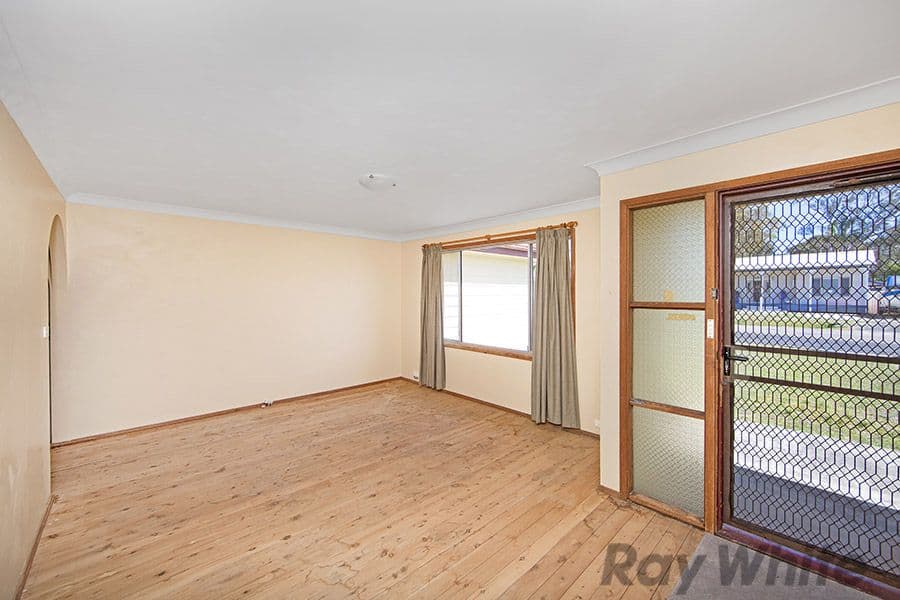 4 Kalani Street, Budgewoi NSW 2262, Budgewoi - Thumbnail 4