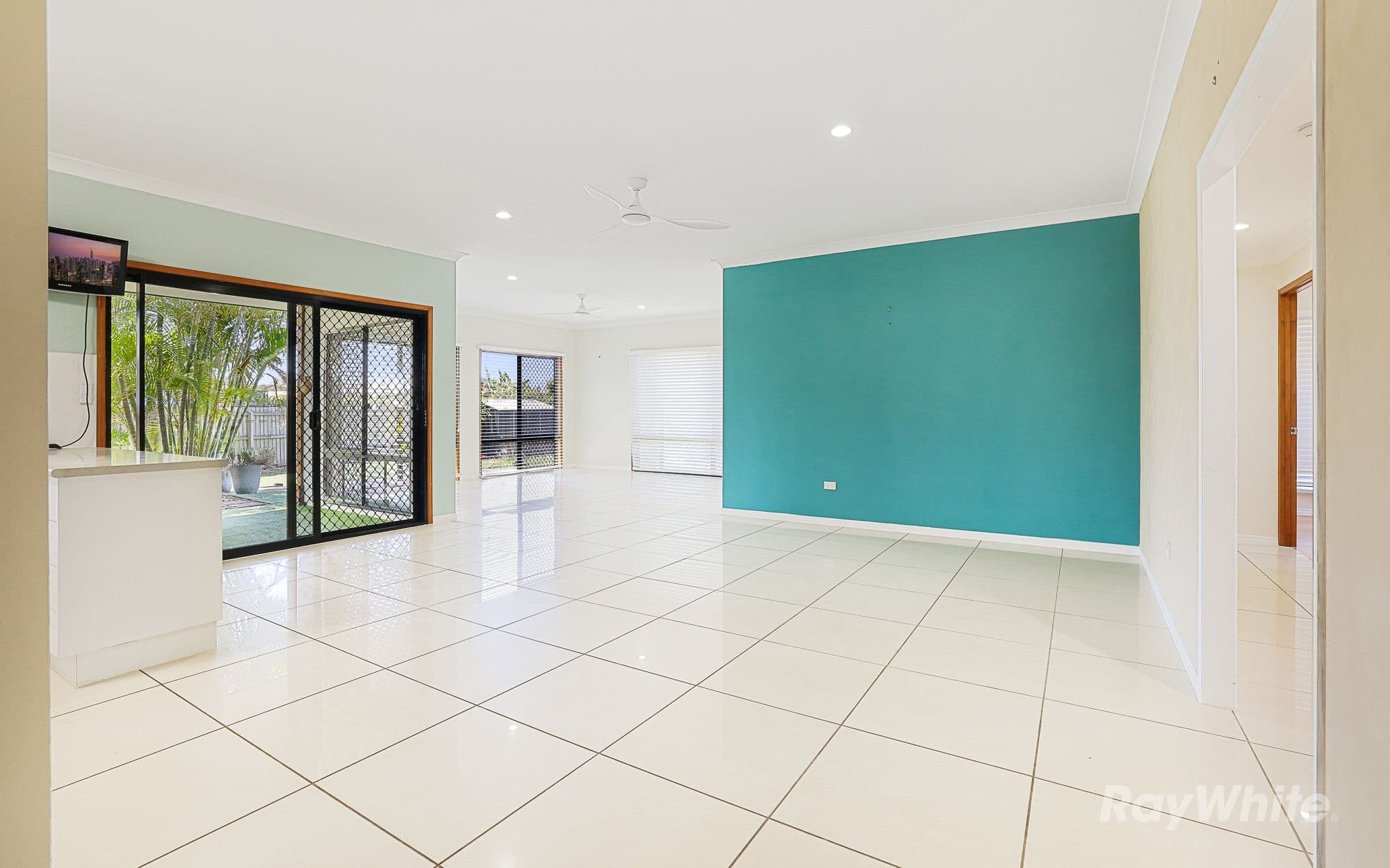 3 Tulipwood Place, Coral Cove QLD 4670, Coral Cove - Thumbnail 7