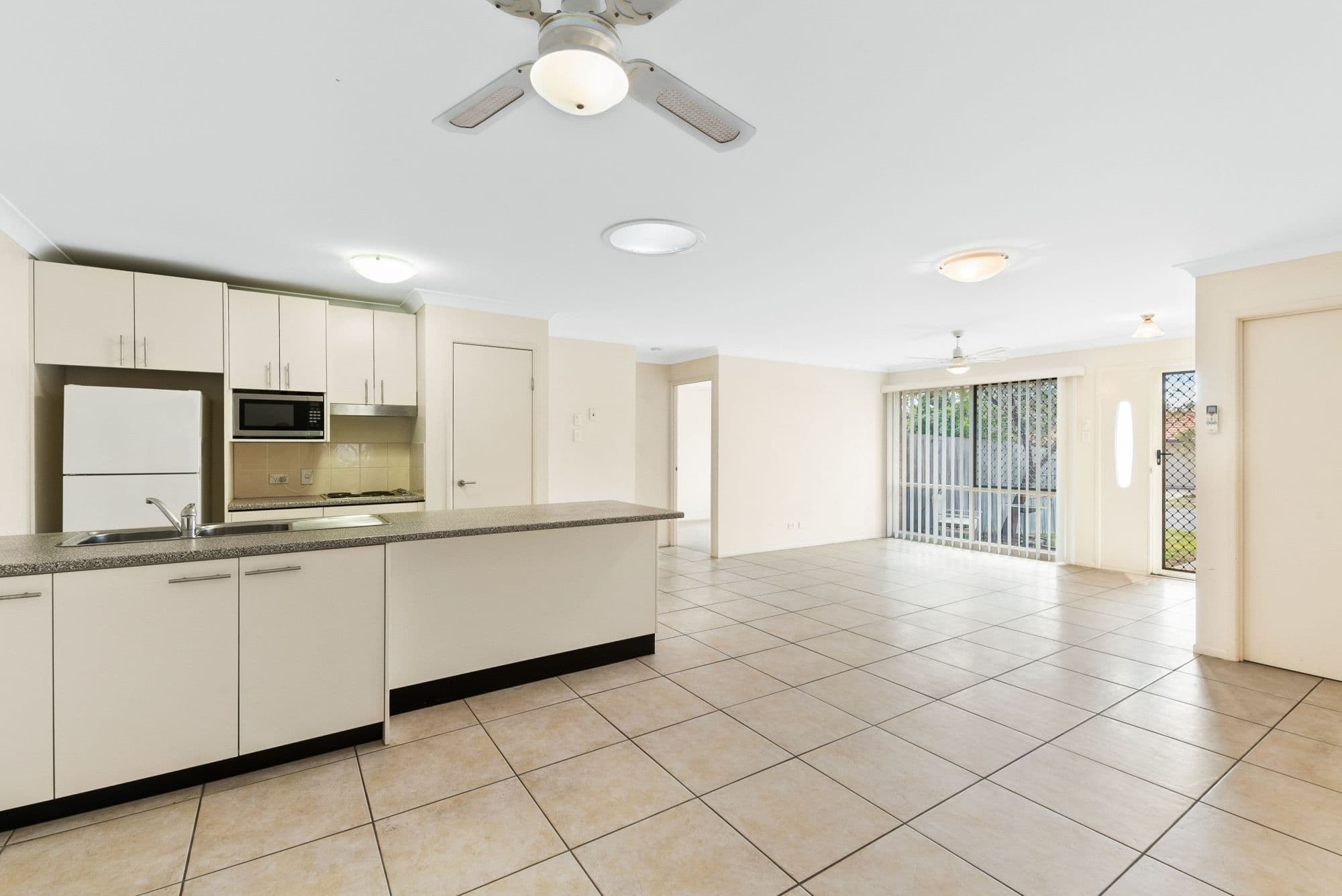 29 Lady Bowen Parade, Rothwell QLD 4022, Rothwell - Thumbnail 4