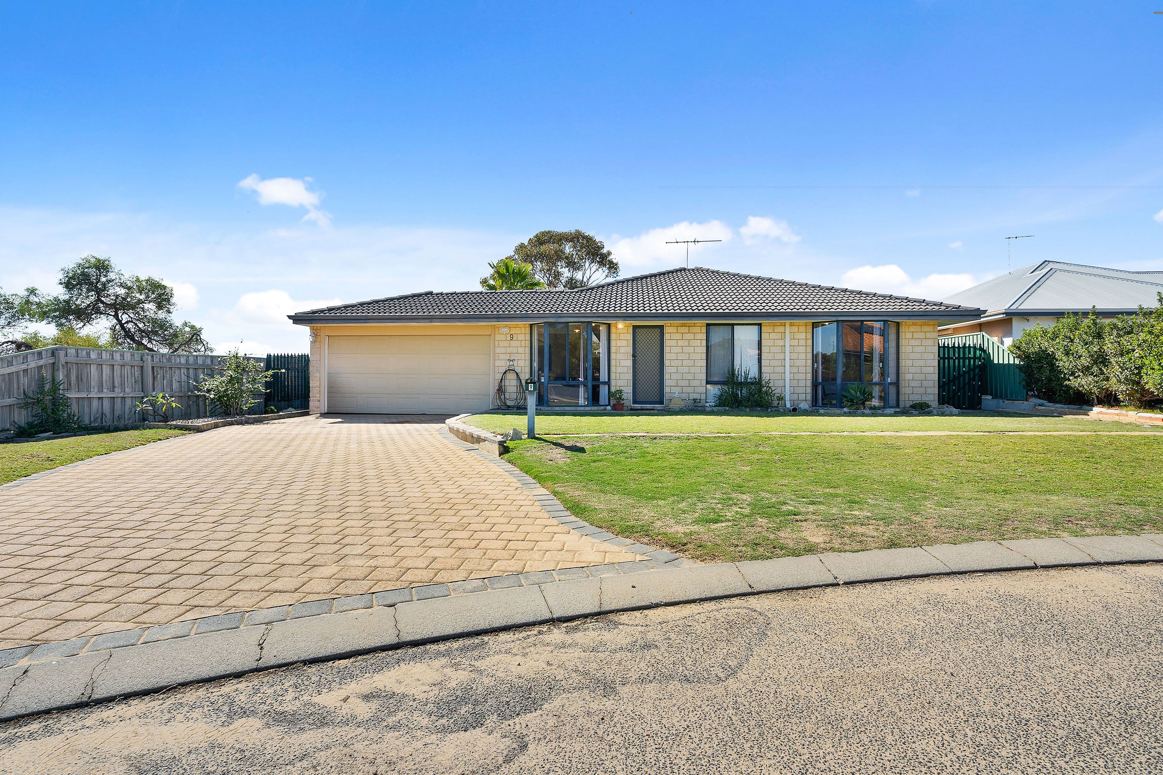 9 Holwell Gdns, Clarkson WA 6030, Clarkson - Image 1