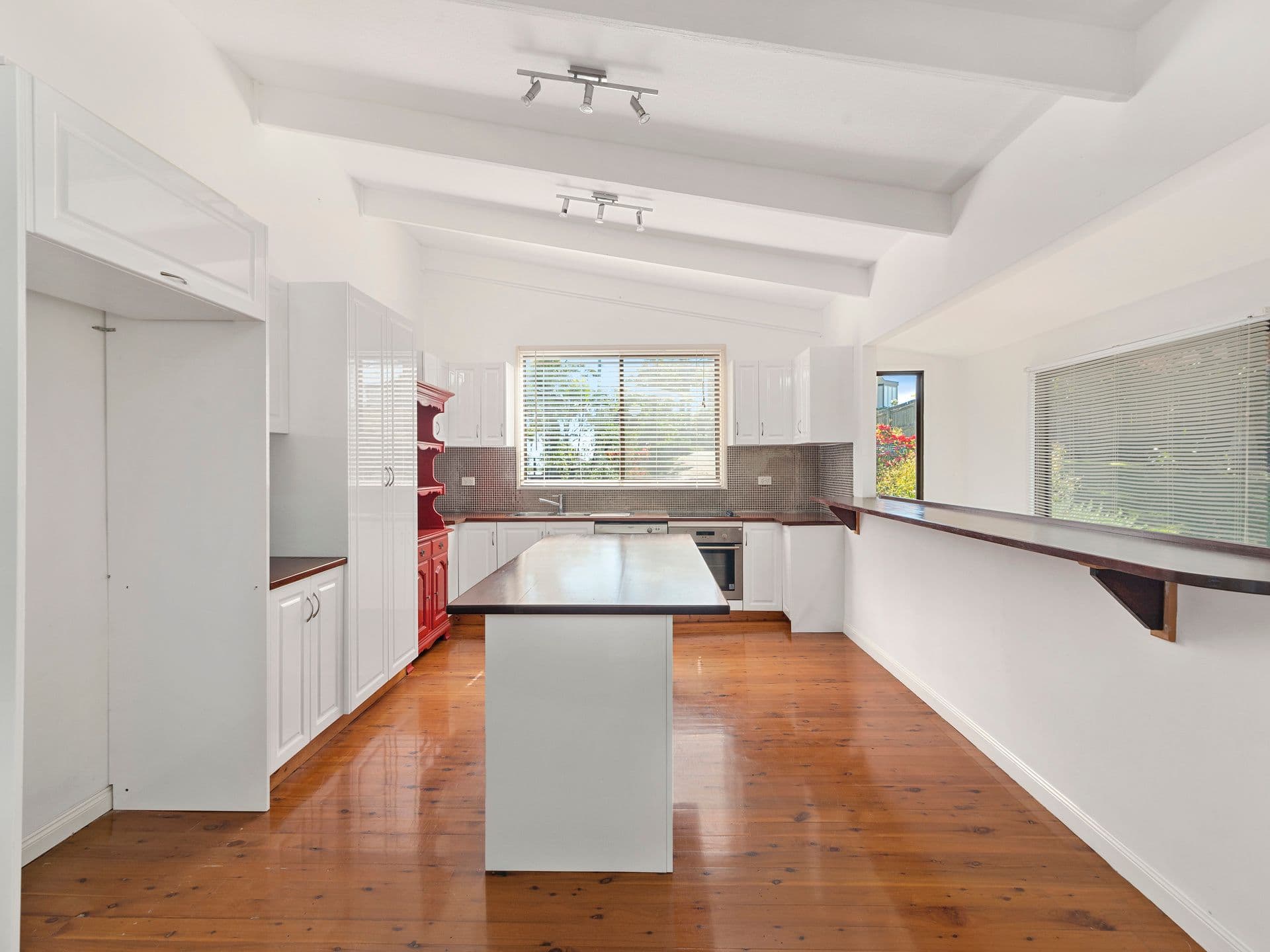 18 Illawarra Court, Tugun QLD 4224, Tugun - Thumbnail 6