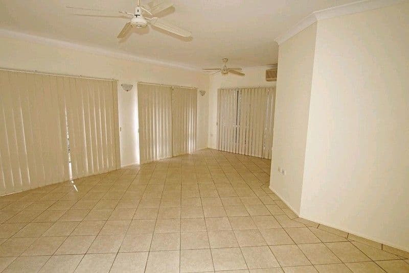 18 Corbett Street, YEPPOON QLD 4703, Yeppoon - Thumbnail 3