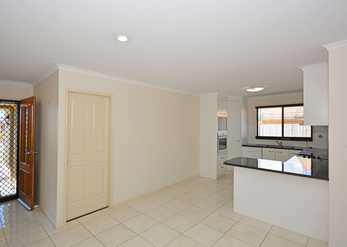 32 Joselyn Drive, Point Vernon QLD 4655, Point Vernon - Thumbnail 4