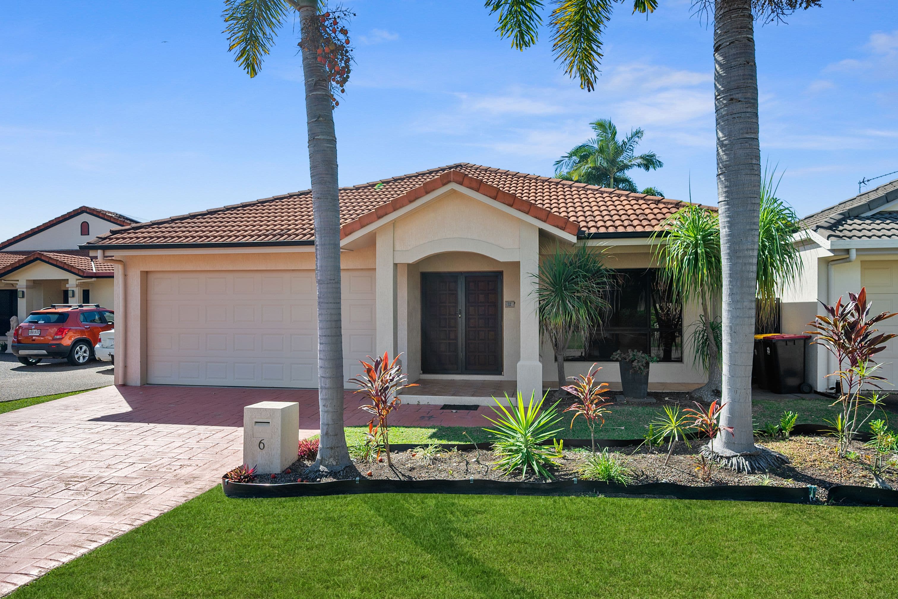6 Lakeview Court, Kirwan QLD 4817, Kirwan - Image 1