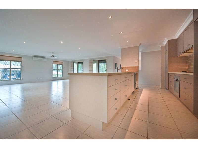 41 Sunset Drive, NORMAN GARDENS QLD 4701, Norman Gardens - Thumbnail 3