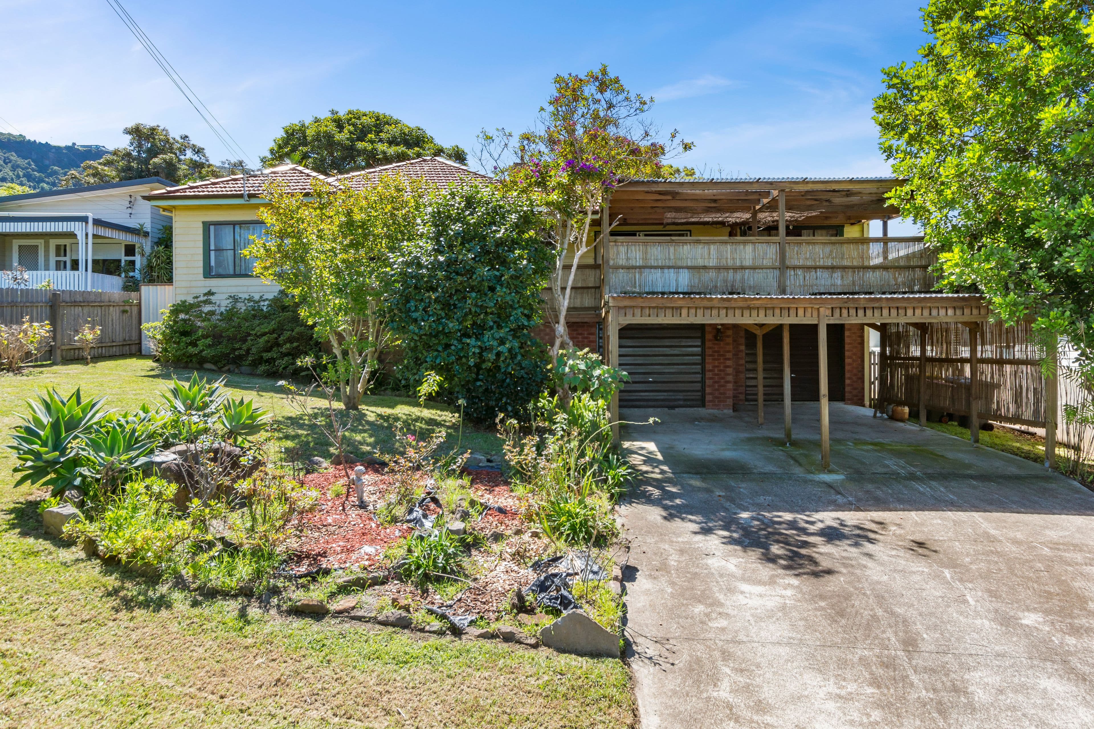 15 Seaview Terrace, Thirroul NSW 2515, Thirroul - Image 1