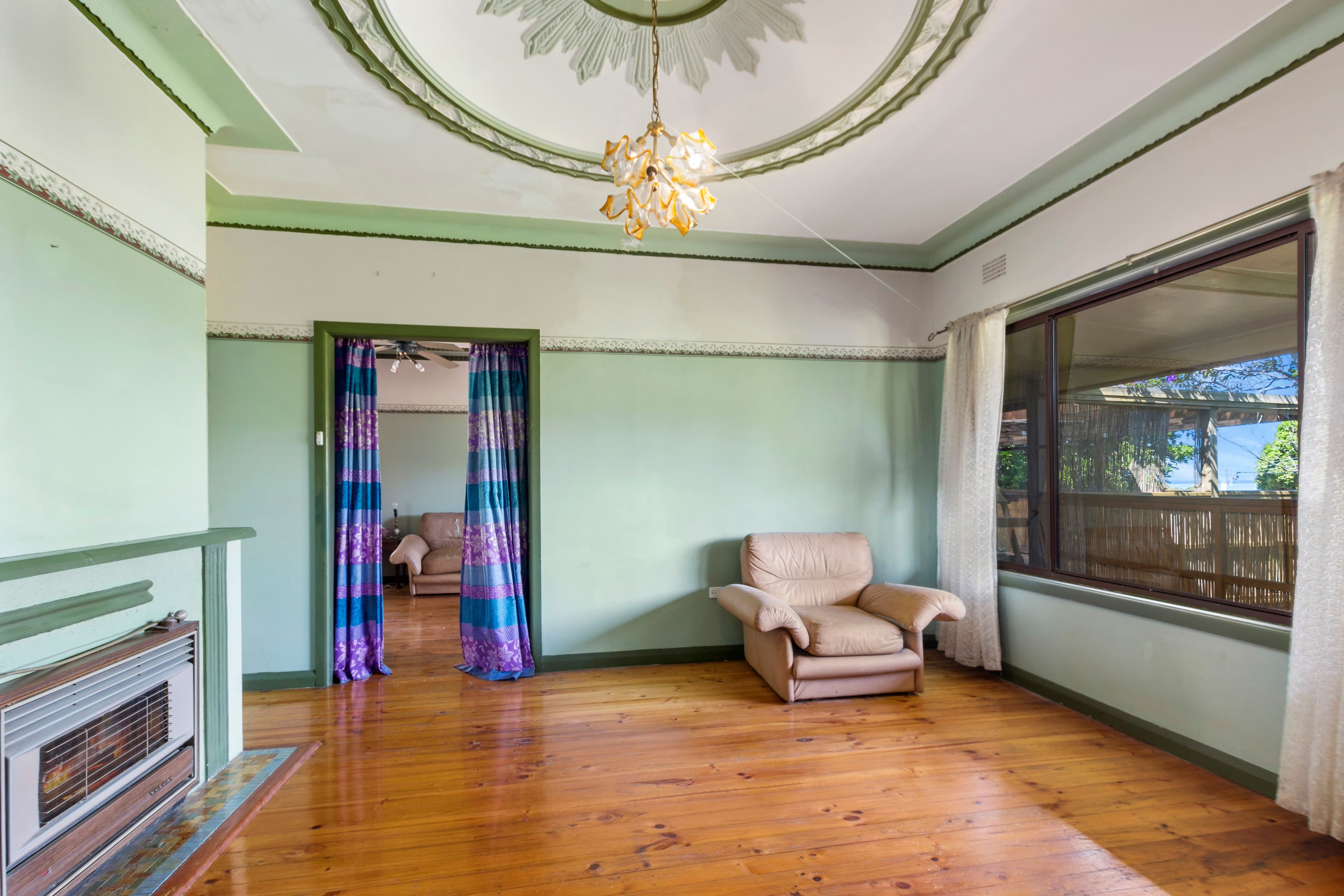 15 Seaview Terrace, Thirroul NSW 2515, Thirroul - Thumbnail 2