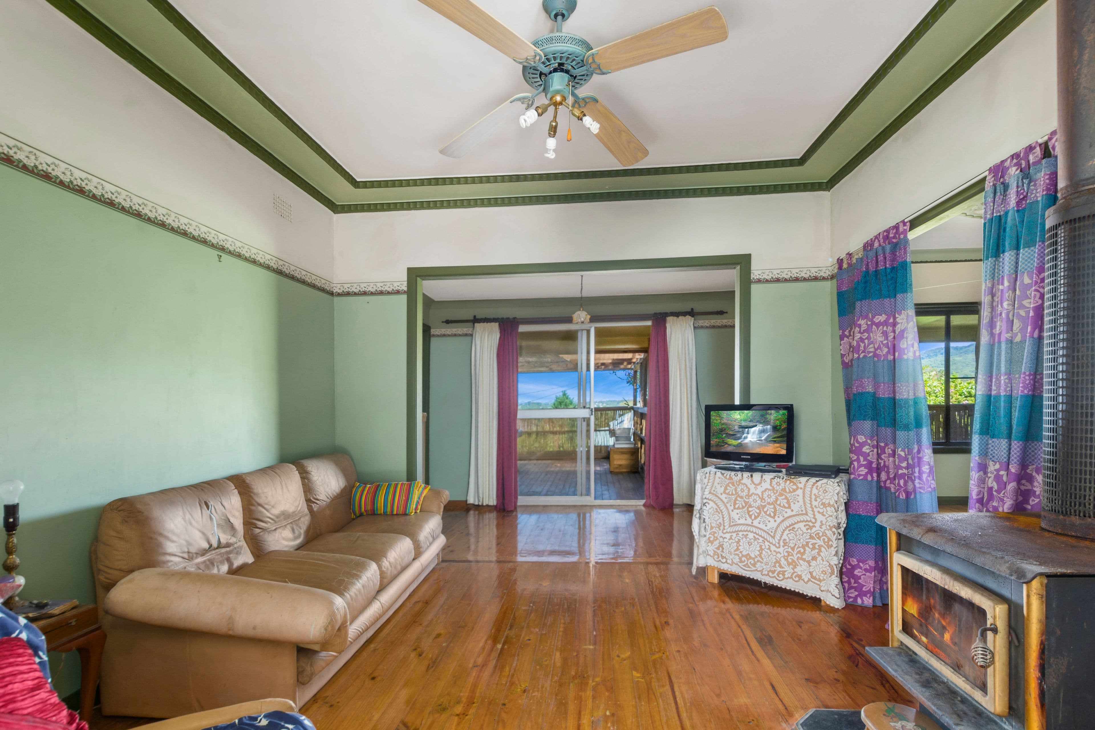 15 Seaview Terrace, Thirroul NSW 2515, Thirroul - Thumbnail 4