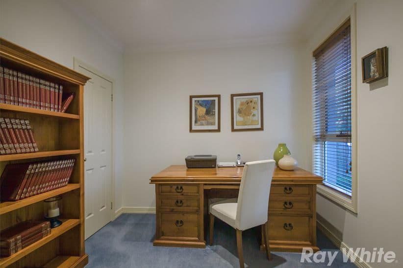9 Tyndall Way, Mill Park VIC 3082, Mill Park - Thumbnail 4