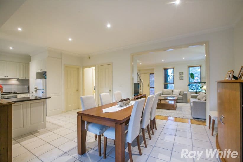 9 Tyndall Way, Mill Park VIC 3082, Mill Park - Thumbnail 5