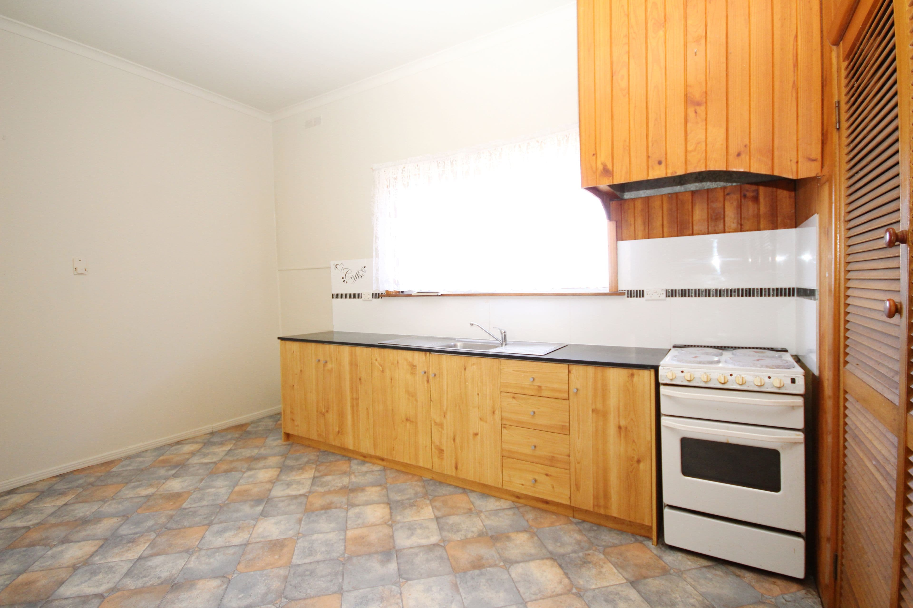 4 Don Street, Horsham VIC 3400, Horsham - Thumbnail 3