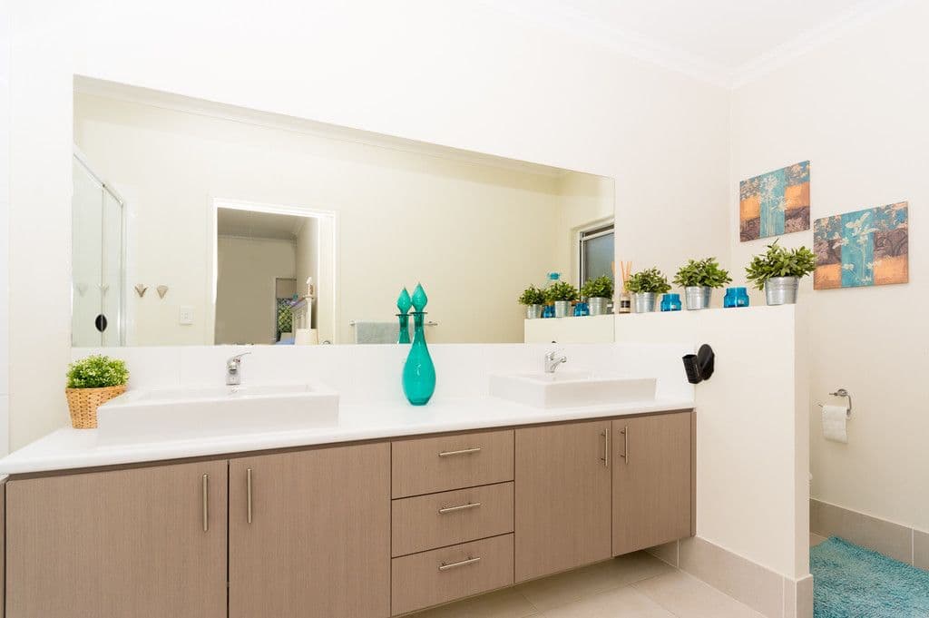9 Castlereagh Close, Pacific Pines QLD 4211, Pacific Pines - Thumbnail 6