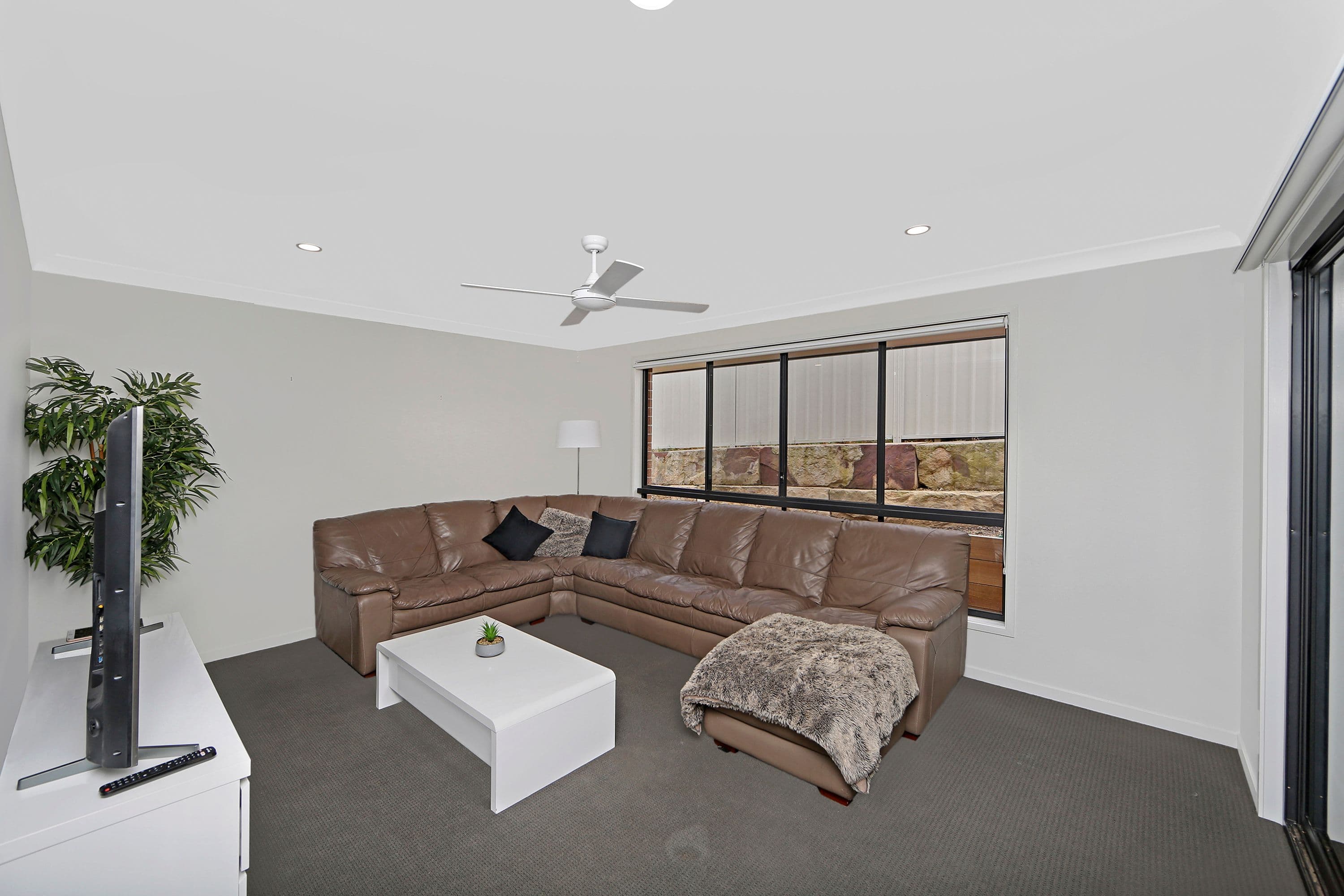173 Johns Road, Wadalba - Thumbnail 4