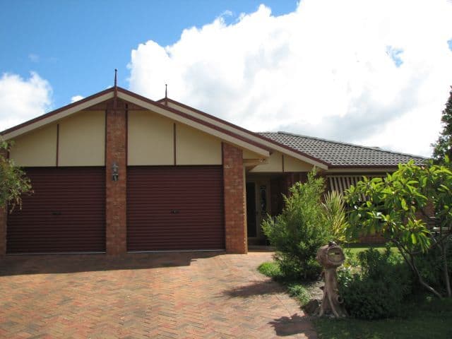 4 Parkview Crescent, YAMBA NSW 2464, Yamba - Image 1