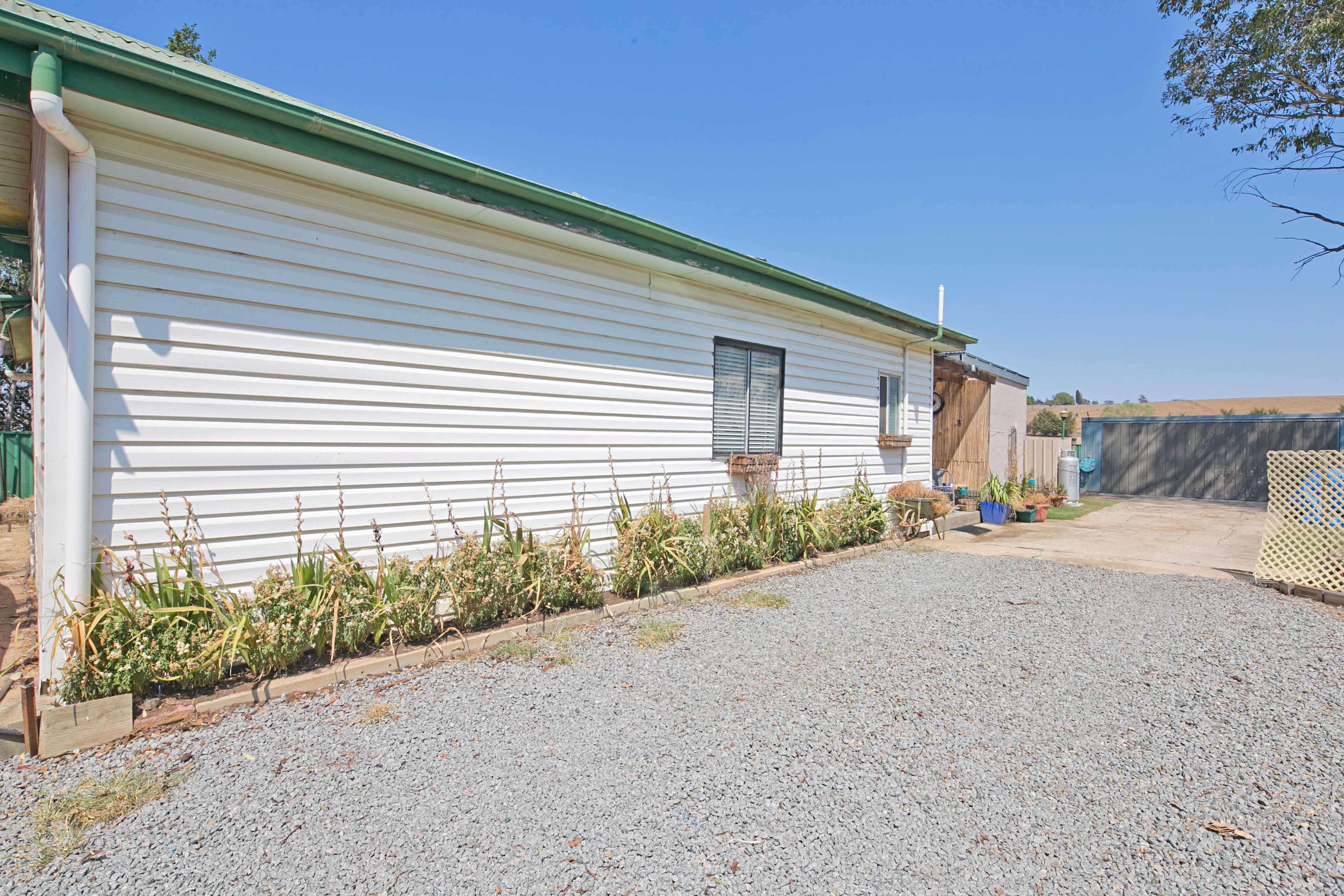 6 Braidwood Road, Goulburn NSW 2580, Goulburn - Thumbnail 7