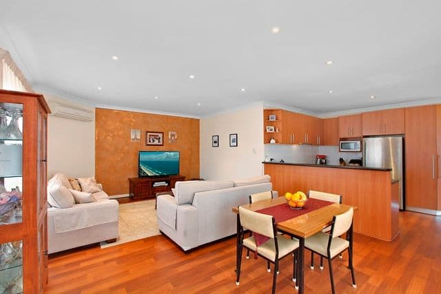 82 Marchant Avenue, RESERVOIR VIC 3073, Reservoir - Thumbnail 4