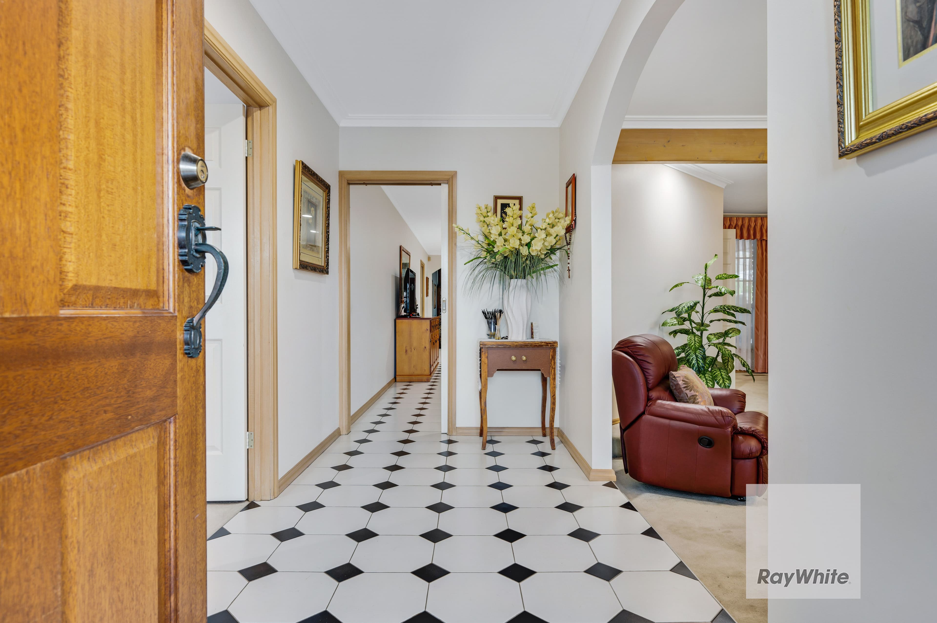 73 Greenvale Drive, Greenvale VIC 3059, Greenvale - Thumbnail 2