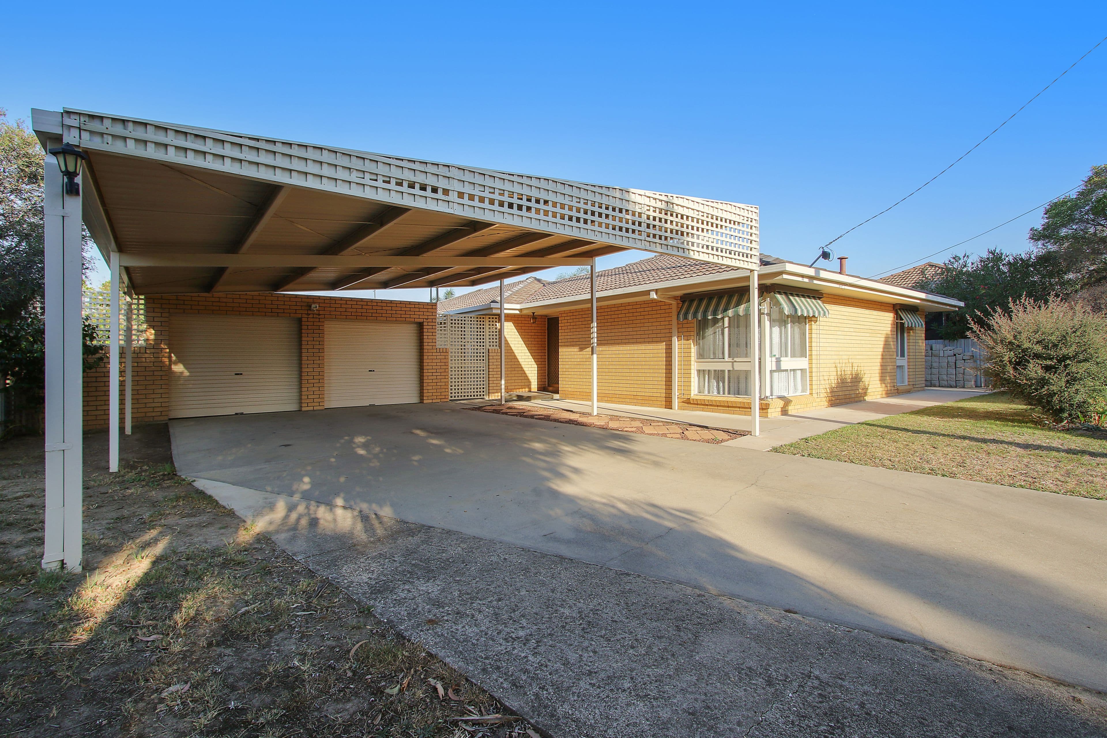 18 Serpentine Avenue, West Wodonga VIC 3690, West Wodonga - Thumbnail 2