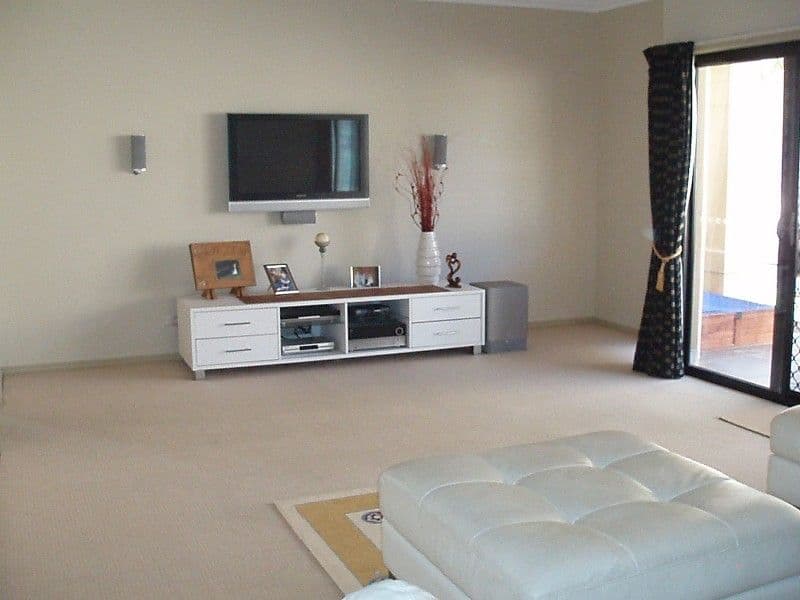 7 Parnham Court, ARUNDEL QLD 4214, Arundel - Thumbnail 3