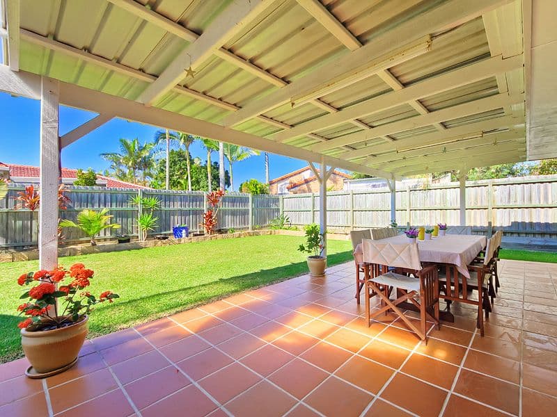 90 Treeview Drive, BURLEIGH WATERS QLD 4220, Burleigh Waters - Thumbnail 4