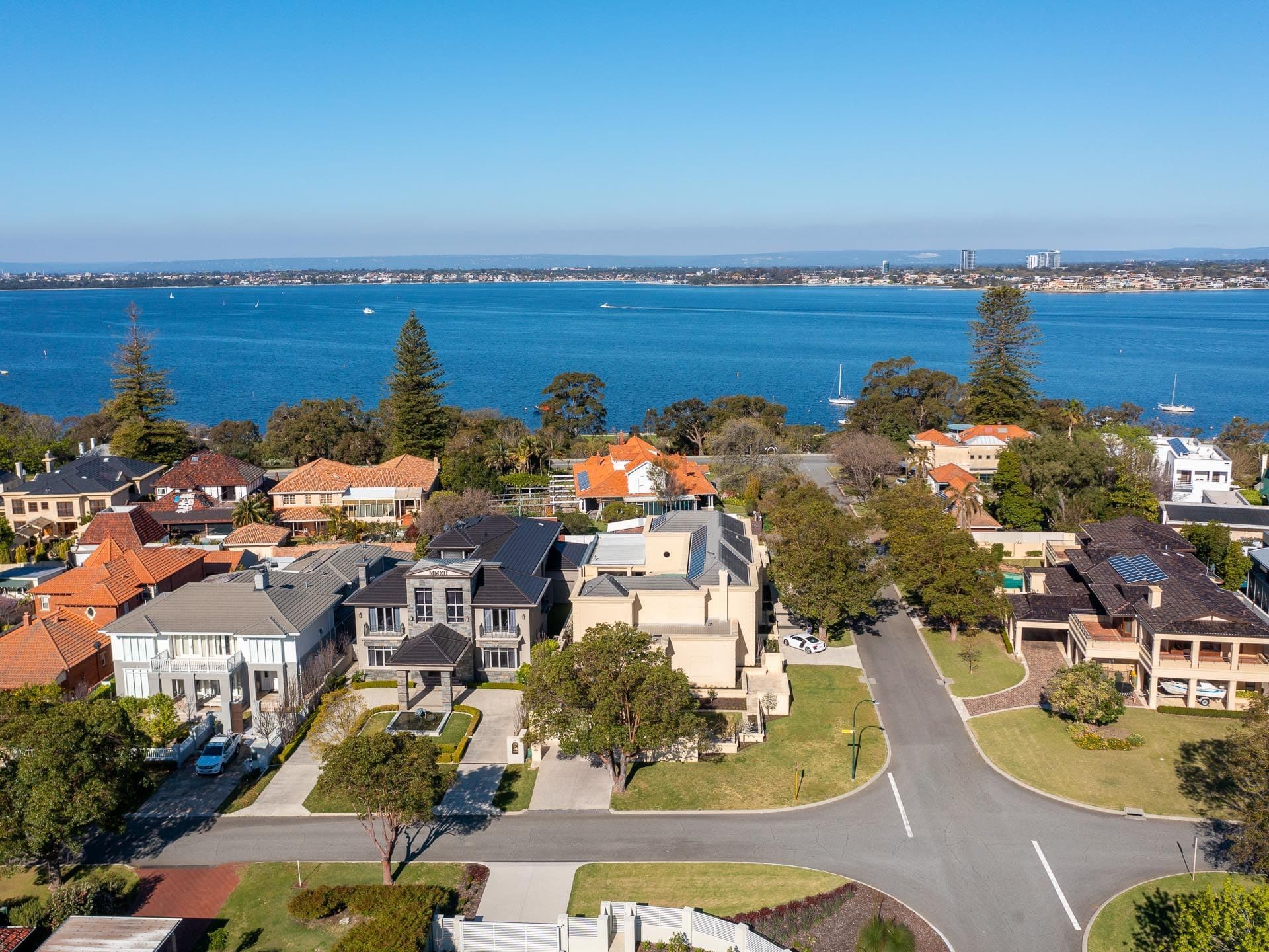 38 Hobbs Avenue, Dalkeith WA 6009, Dalkeith - Thumbnail 3