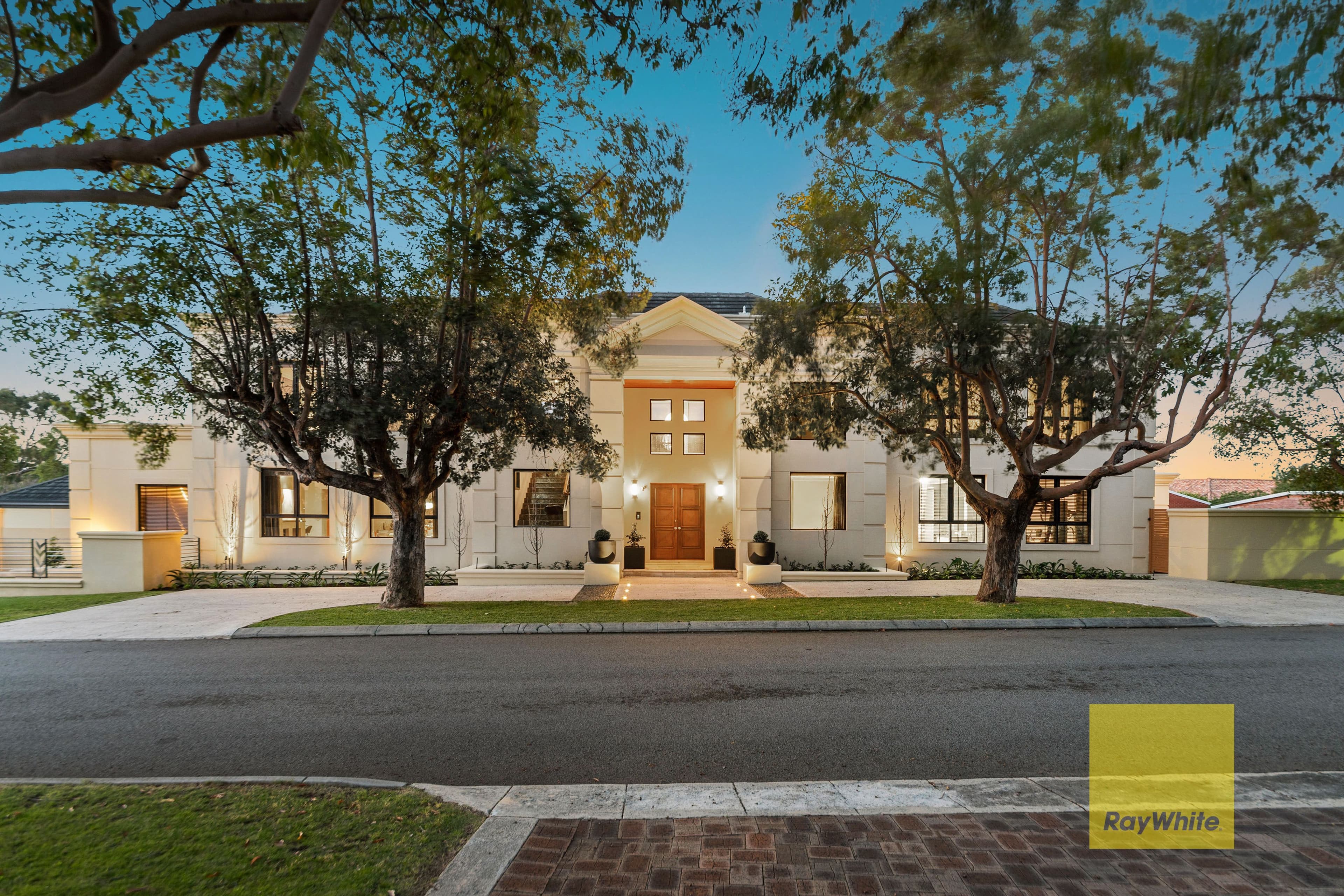 38 Hobbs Avenue, Dalkeith WA 6009, Dalkeith - Thumbnail 4
