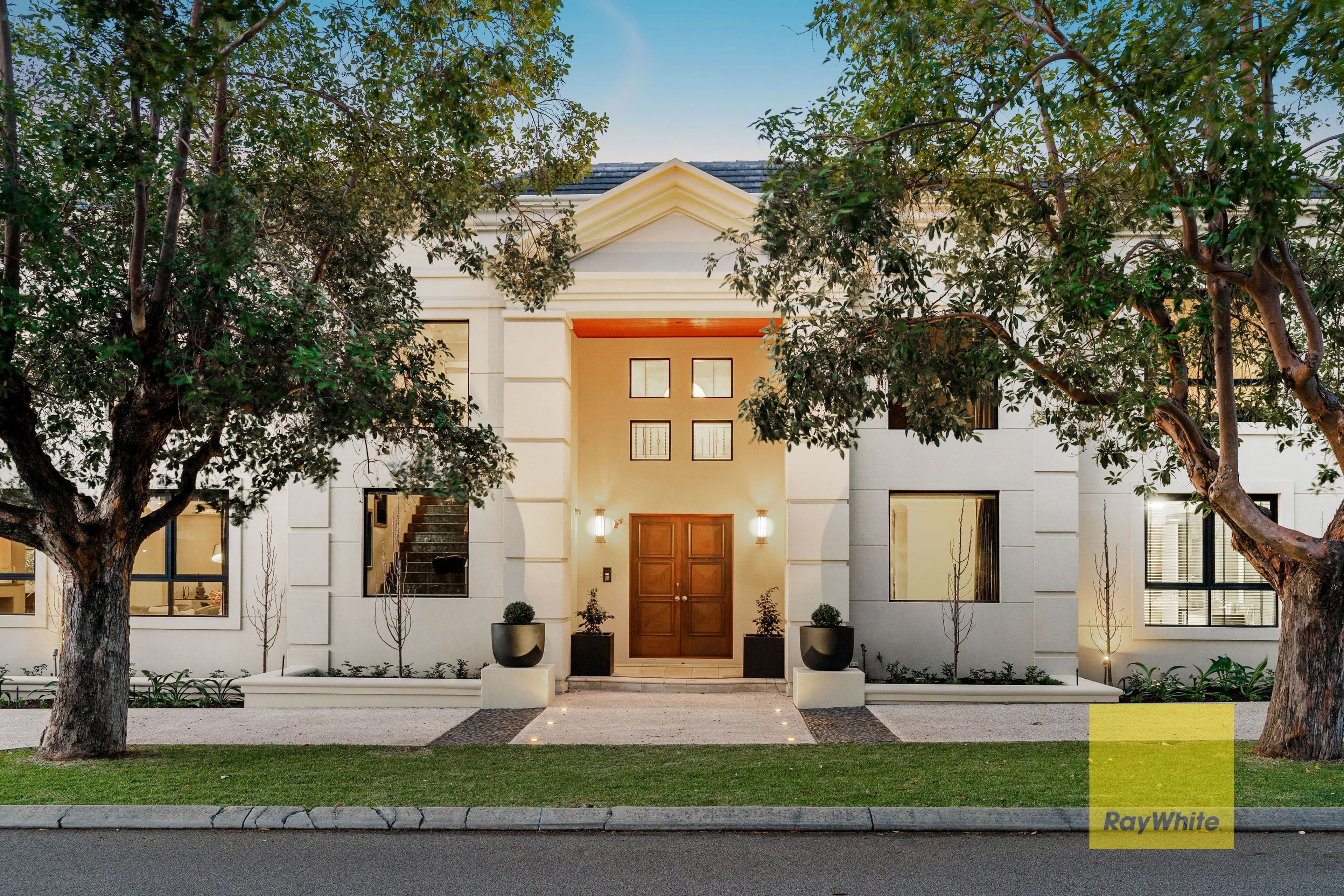 38 Hobbs Avenue, Dalkeith WA 6009, Dalkeith - Thumbnail 5