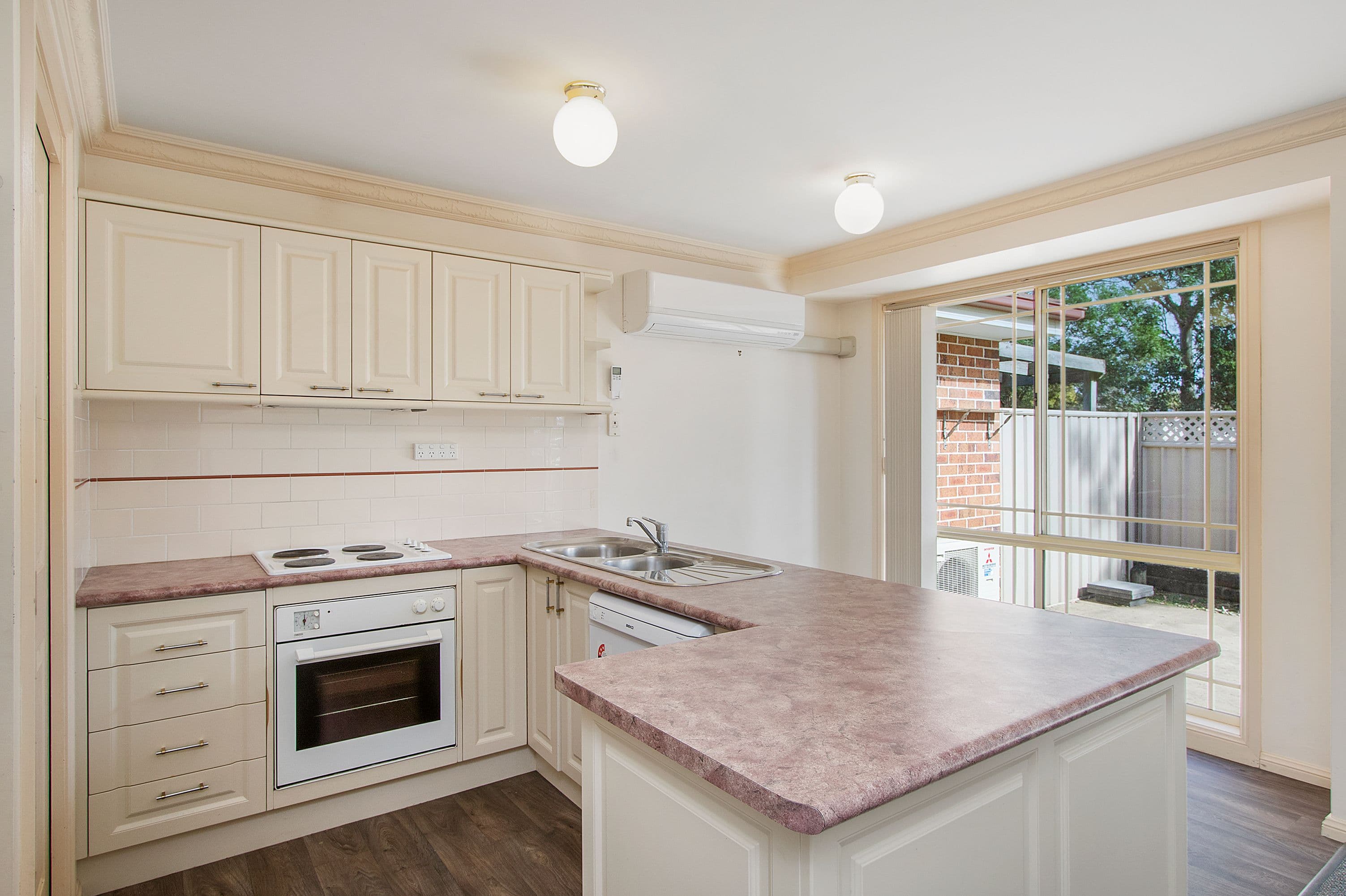 2/1 Yvonne Place, North Richmond NSW 2754, North Richmond - Thumbnail 3