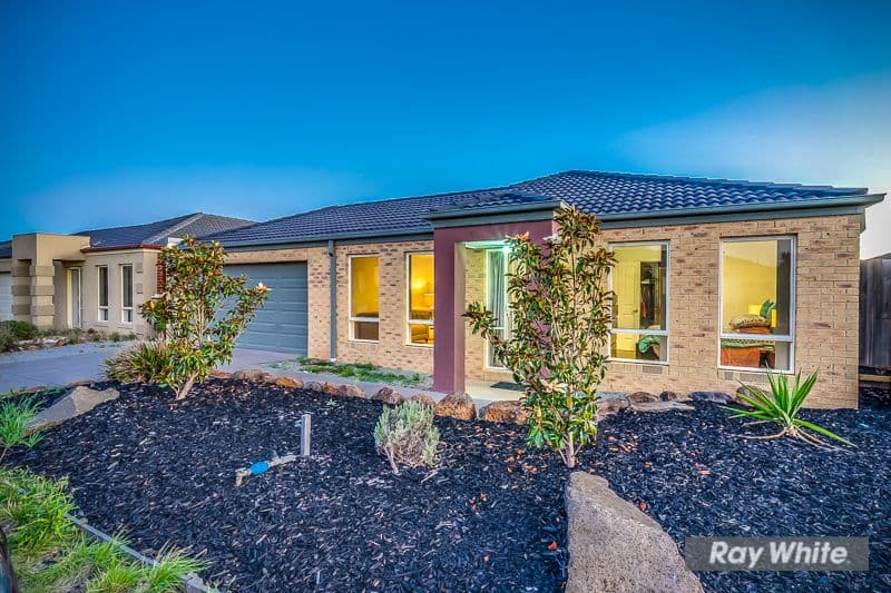 15 Gascoyne Way, Truganina VIC 3029, Truganina - Thumbnail 3