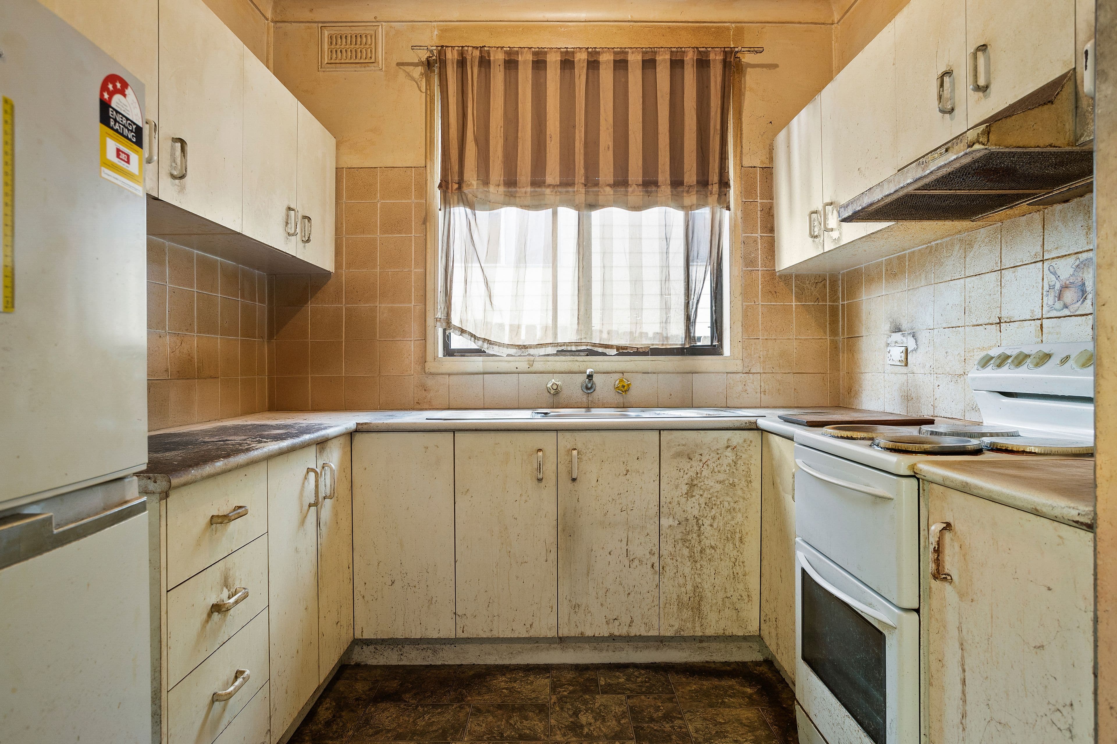14 Norfolk Street, Berkeley NSW 2506, Berkeley - Thumbnail 2