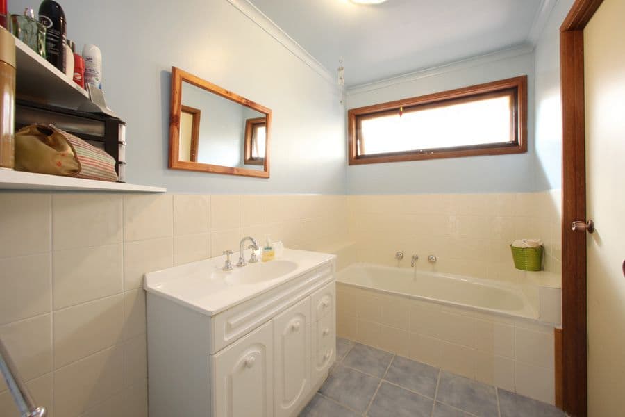 31 Lumeah Crescent, FERNTREE GULLY VIC 3156, Ferntree Gully - Thumbnail 8