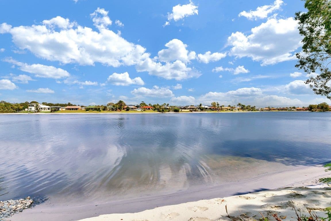 70 Burleigh Street, BURLEIGH WATERS QLD 4220, Burleigh Waters - Thumbnail 2