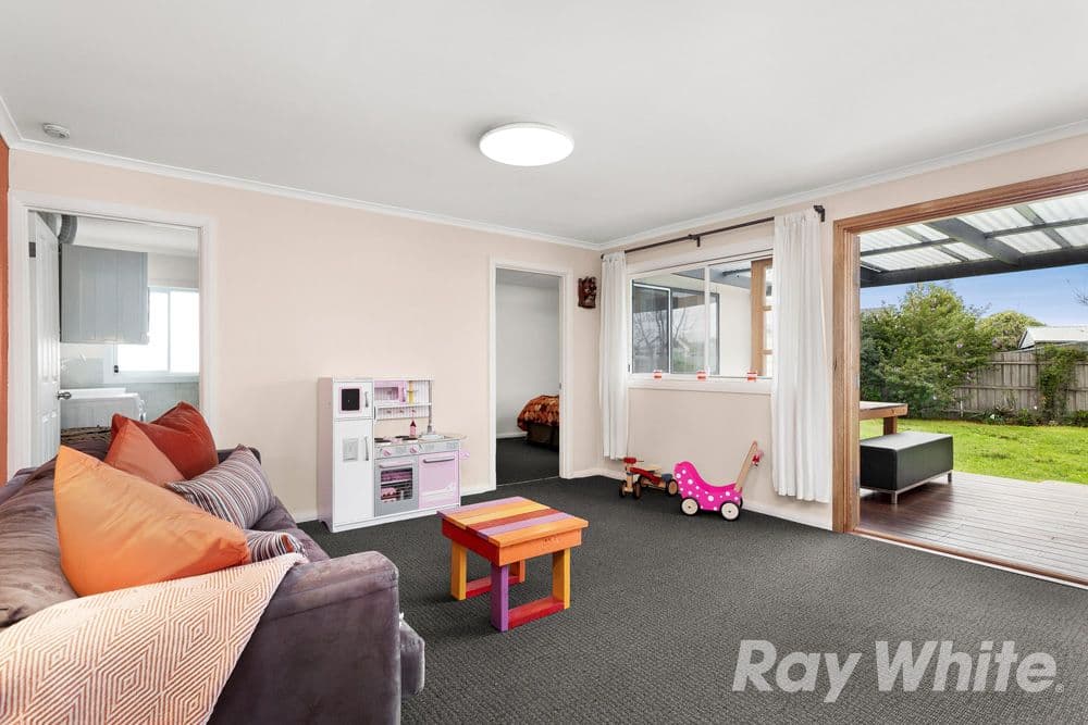 38 Tyrrell Crescent, Fawkner VIC 3060, Fawkner - Thumbnail 4