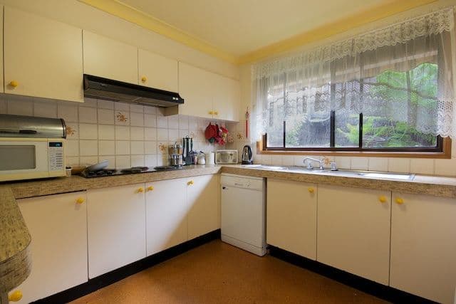 2 Culmone Close, EDENSOR PARK NSW 2176, Edensor Park - Thumbnail 2