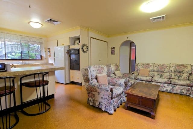 2 Culmone Close, EDENSOR PARK NSW 2176, Edensor Park - Thumbnail 4