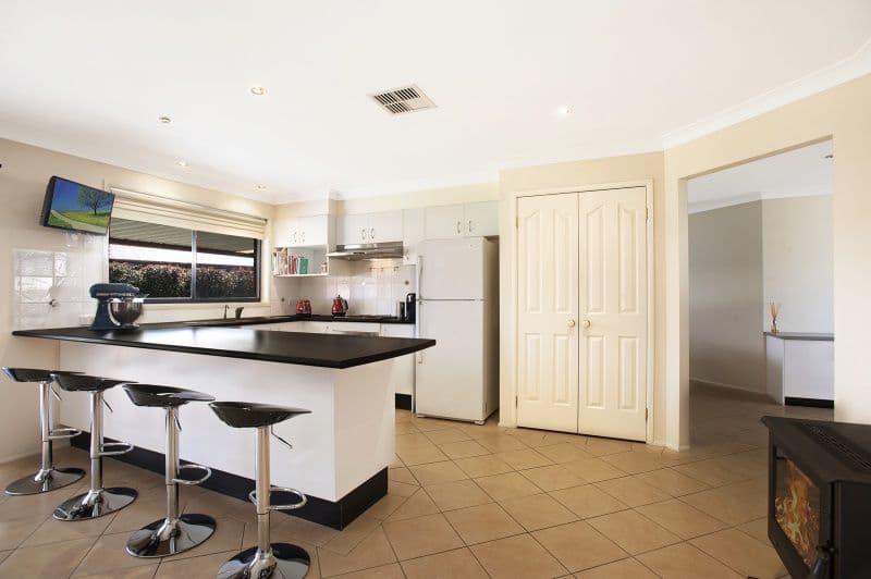 4 Portsmouth Place, RAWORTH NSW 2321, Raworth - Thumbnail 4