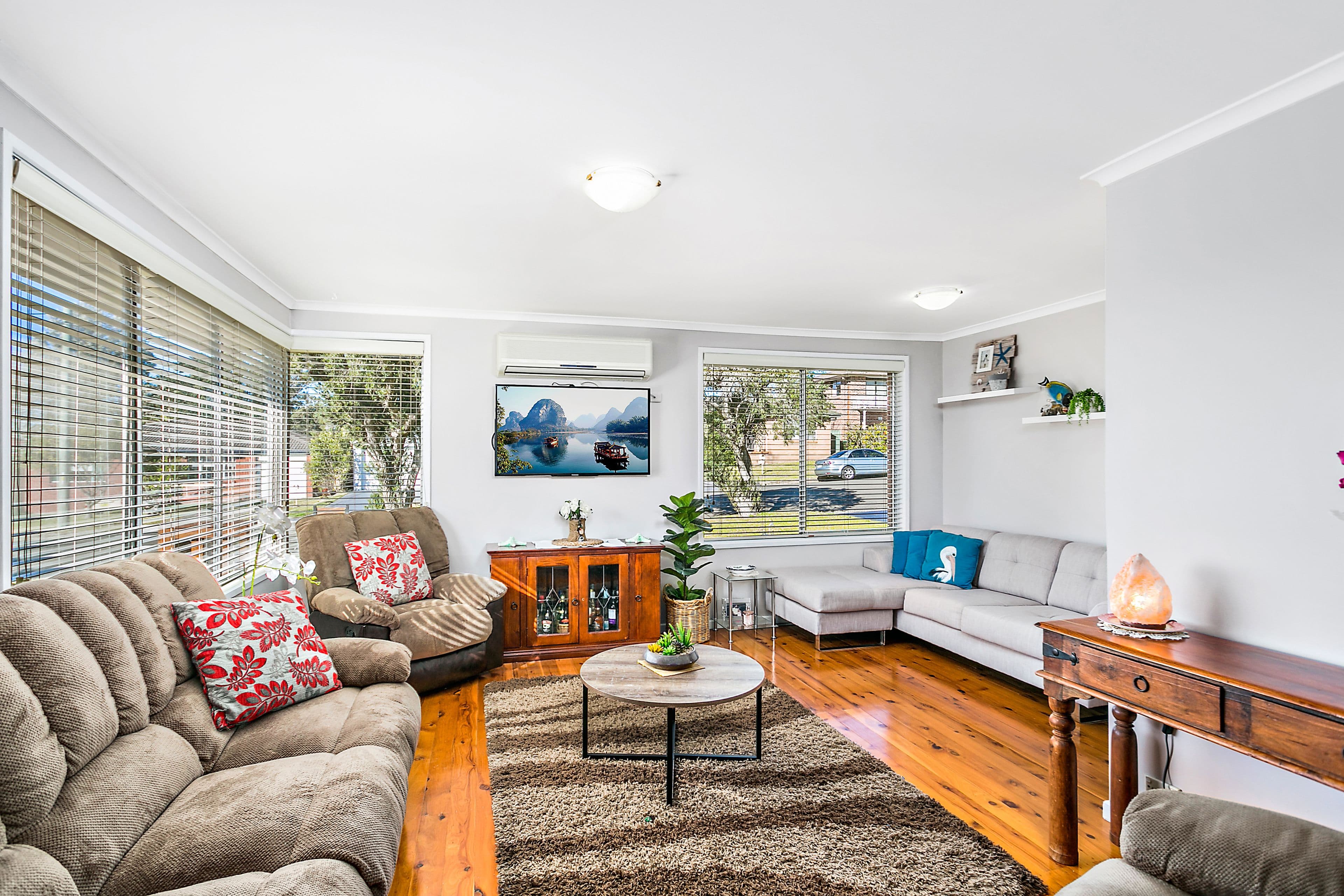 17 Gordon Avenue, Oak Flats - Thumbnail 3