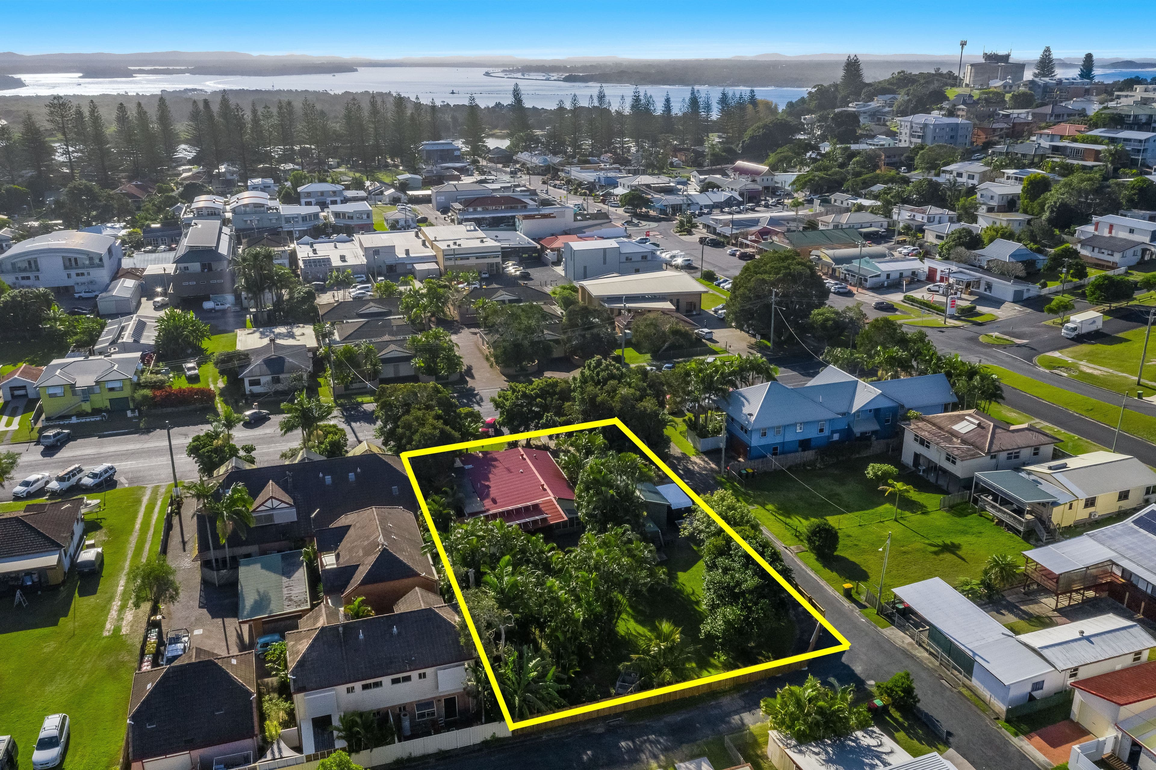 14 Beach Street, Yamba NSW 2464, Yamba - Image 1