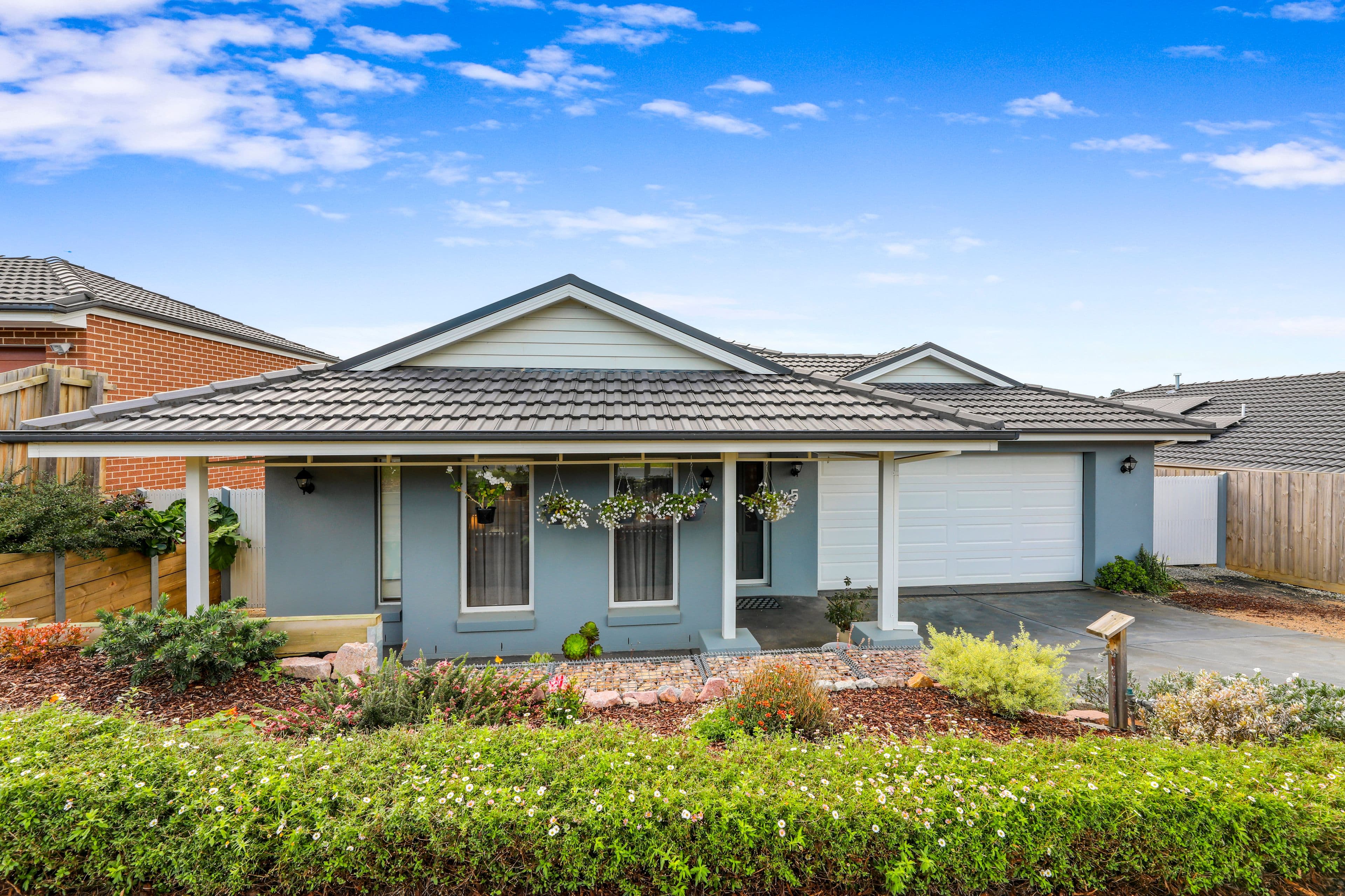 5 Chaucer Way, Drouin VIC 3818, Drouin - Thumbnail 2