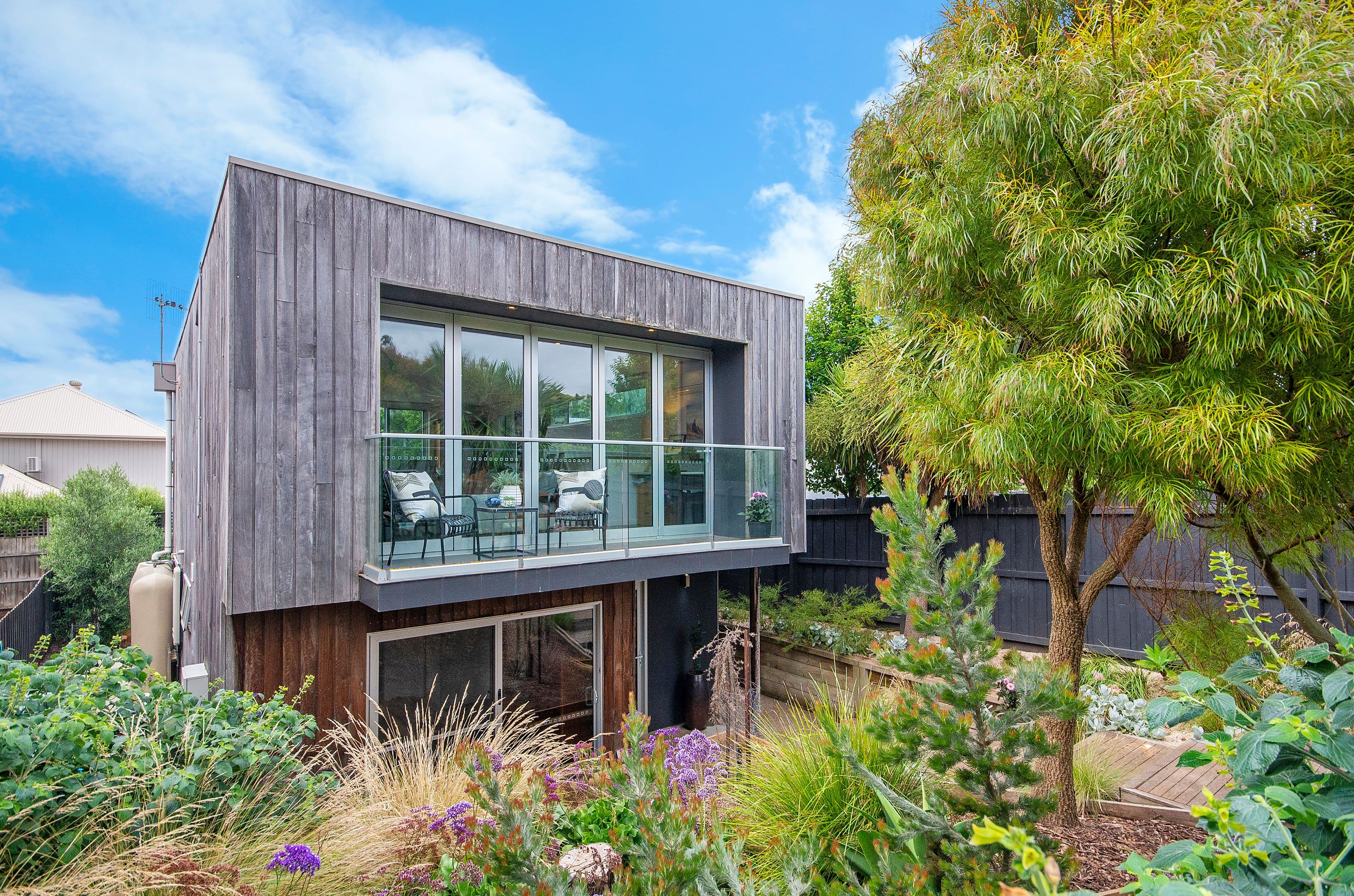 14 Dixon Street, Warrnambool VIC 3280, Warrnambool - Thumbnail 2